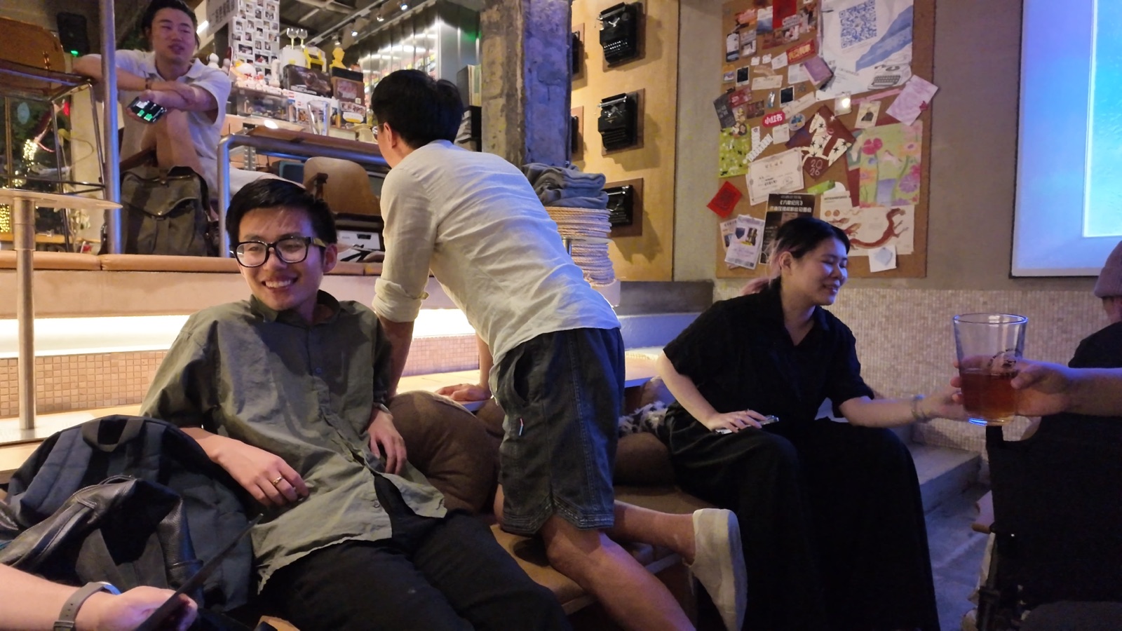 小组讨论
